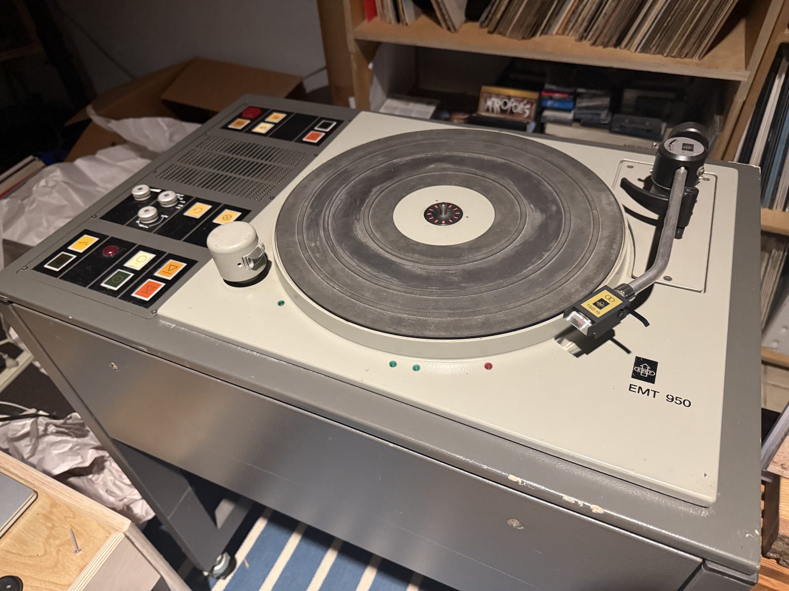 EMT 950 turntable